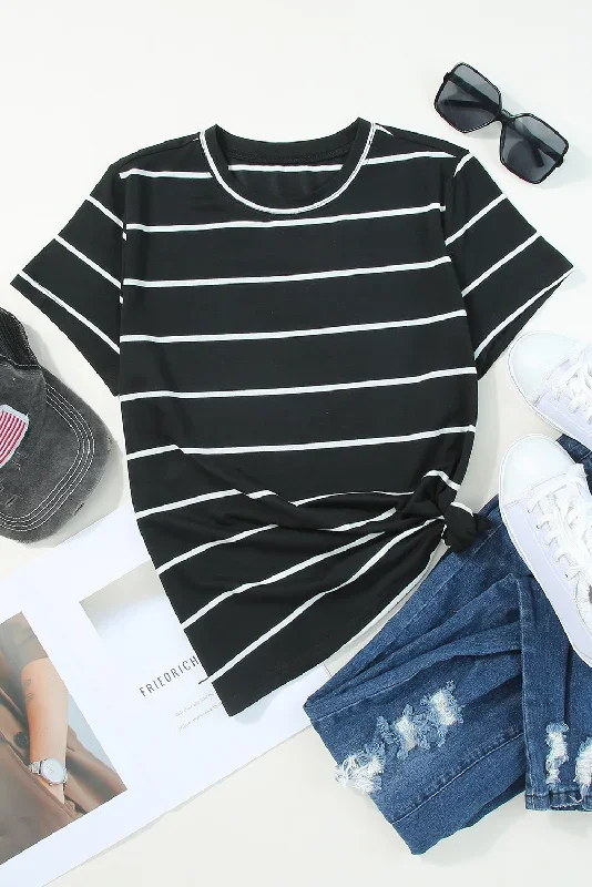 black-round-neck-striped-print-t-shirt