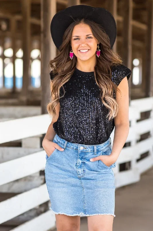 black-sequin-sleeveless-top