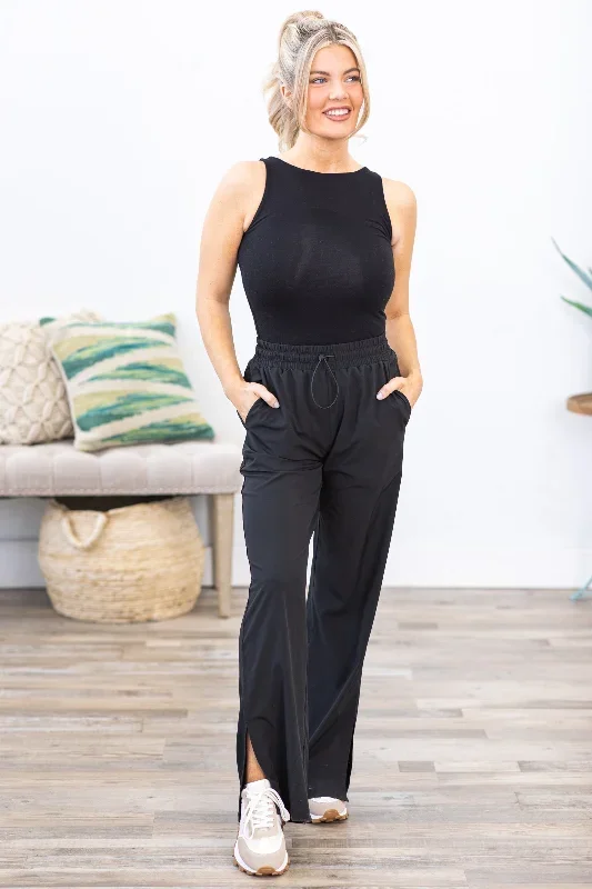 black-toggle-waistband-with-slit-hem-pants