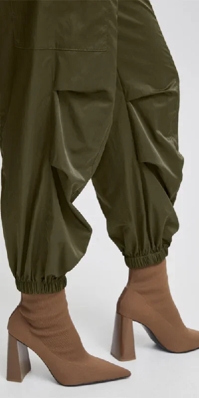 byoung-satin-cargo-pants