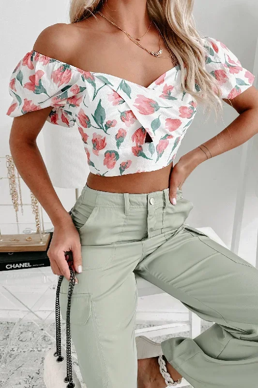 Country Lane Puff Sleeve Floral Crop Top (Rose/White)