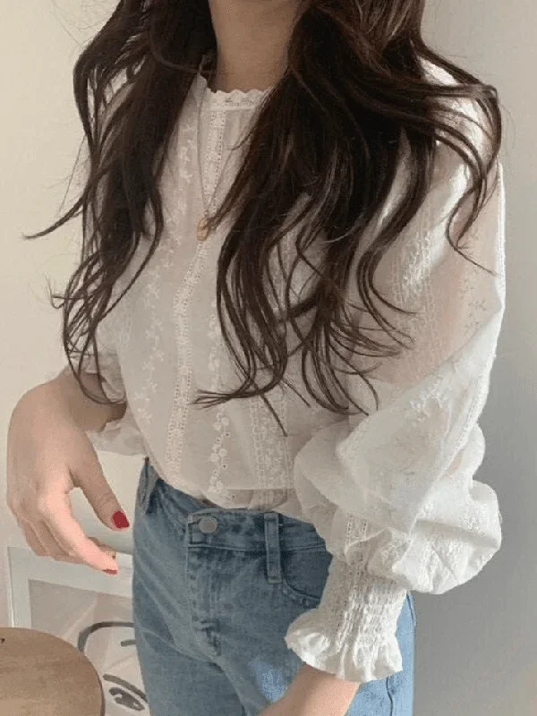 crochet-lace-long-sleeve-blouse