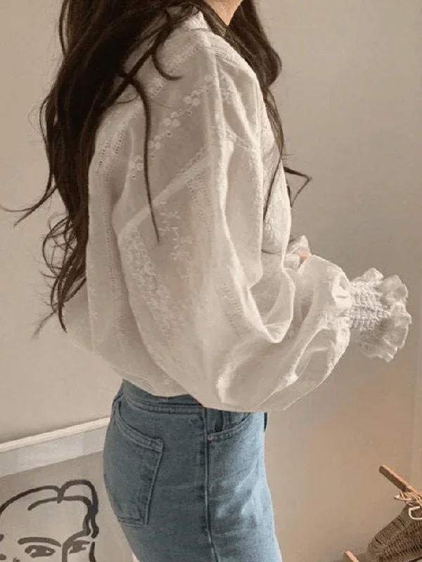 crochet-lace-long-sleeve-blouse