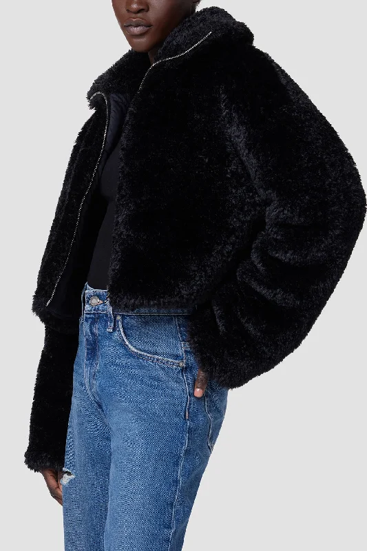 cropped-plush-teddy-fur-jacket-blk