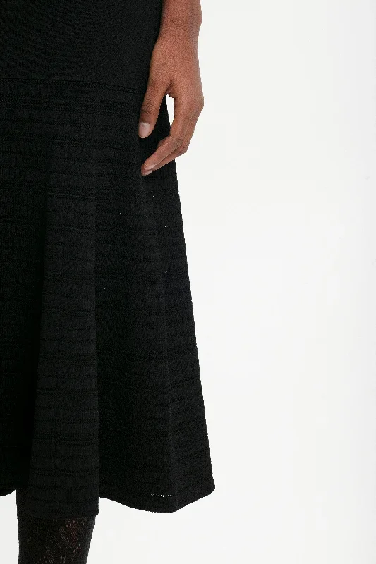 fit-and-flare-midi-skirt-in-black