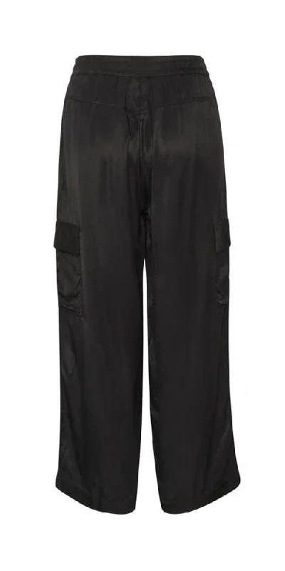 kaffe-cropped-fluid-cargo-pants