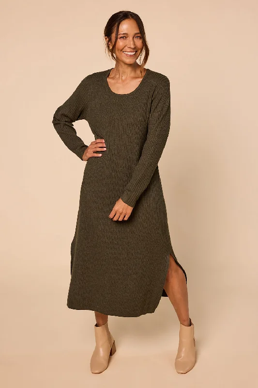 knitted-straight-dress-in-khaki