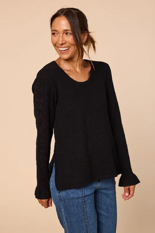 long-sleeve-knitted-top-in-black