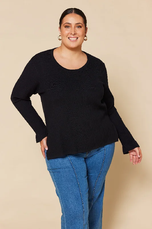 long-sleeve-knitted-top-in-black