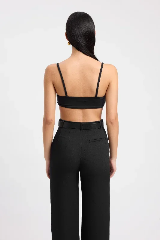 lottie-crop-black