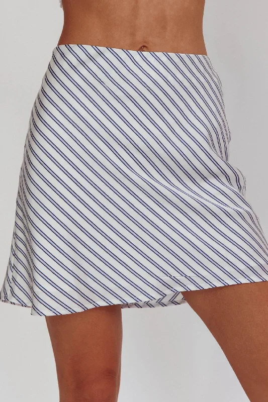 miss-independent-a-line-mini-skirt-stripe-blue-ivory