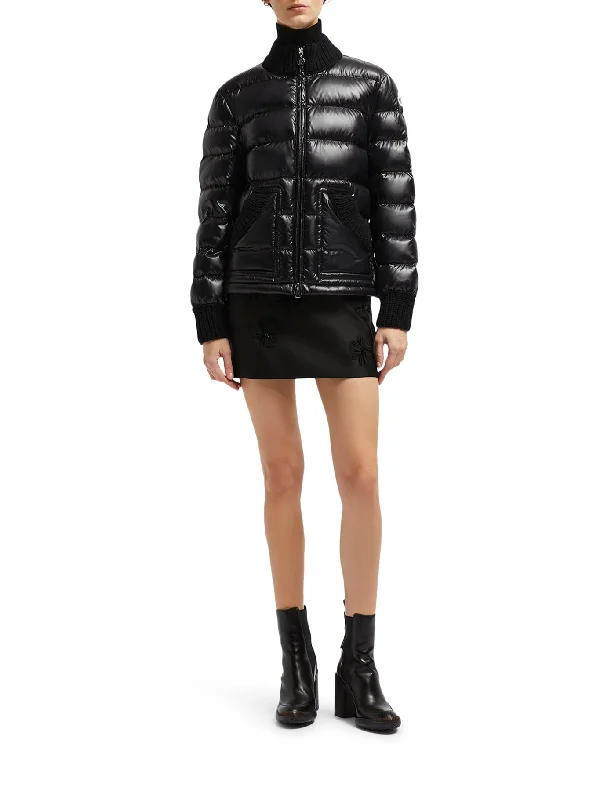 moncler_arcelot-short-down-jacket_black_1a000155963v-999black