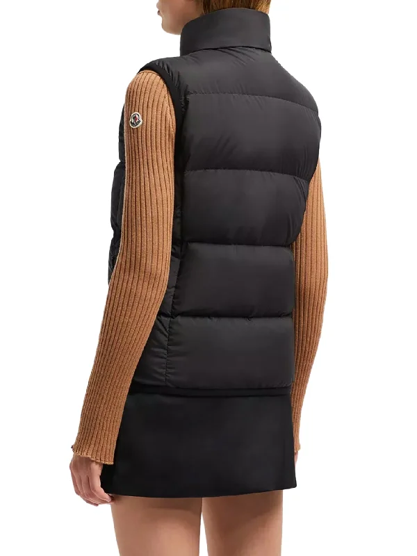 moncler_badia-padded-vest_black_1a000085963v-999black