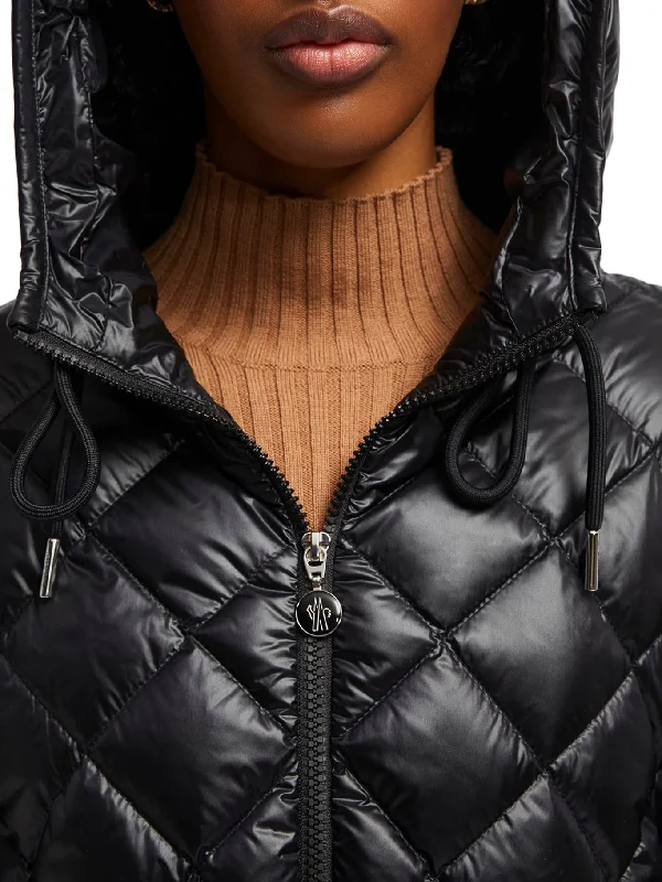 moncler_lightweight-jacket-with-hood-and-padding_black_2f00011595zz-999black