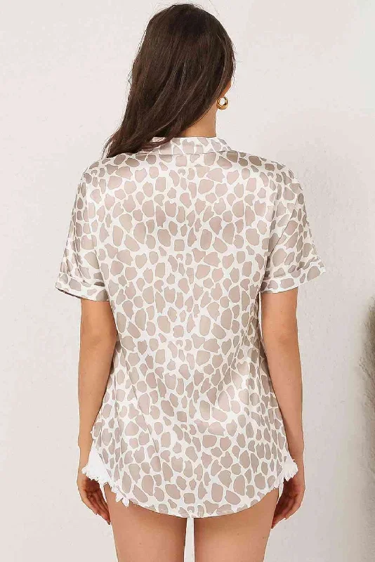 printed-notched-neck-short-sleeve-top