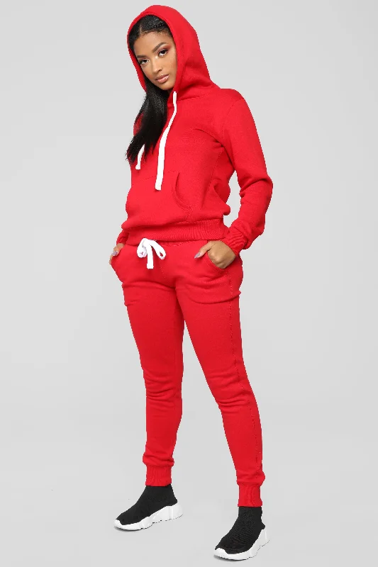 relaxed-vibe-solid-hoodie-red