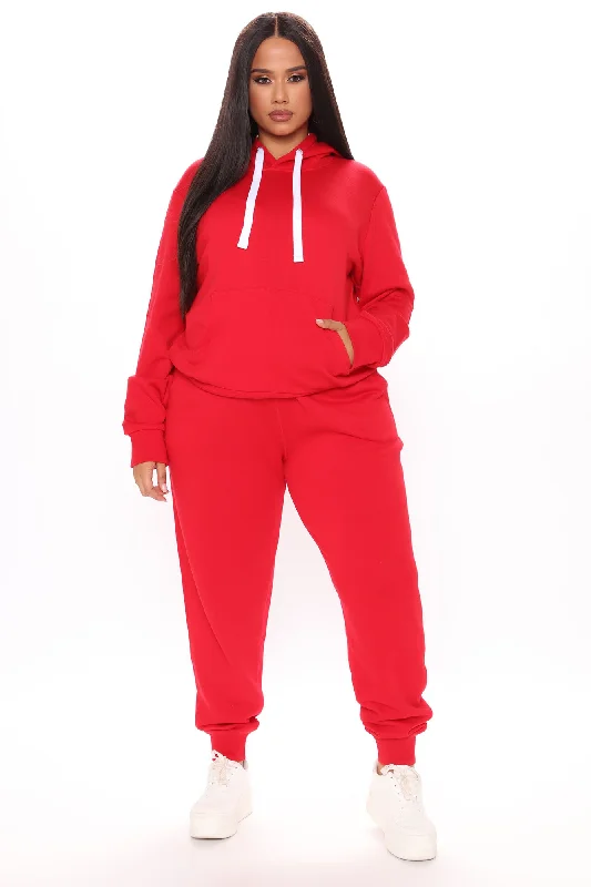 relaxed-vibe-solid-hoodie-red