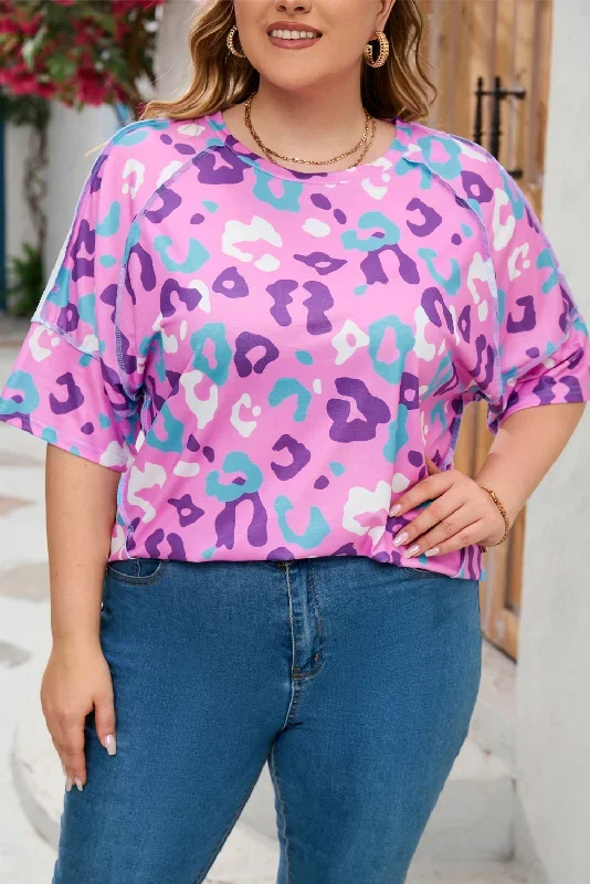 rose-leopard-kiss-print-plus-size-short-sleeve-tee