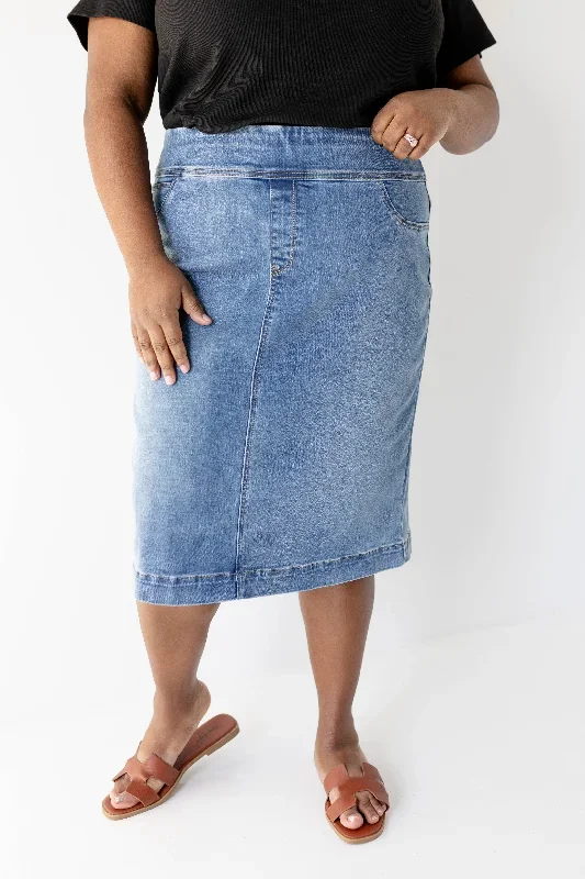 sara-classic-knee-length-skirt-in-medium-wash