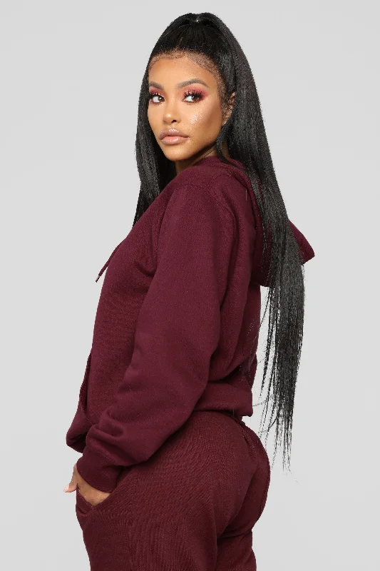 stole-your-boyfriends-oversized-hoodie-burgundy