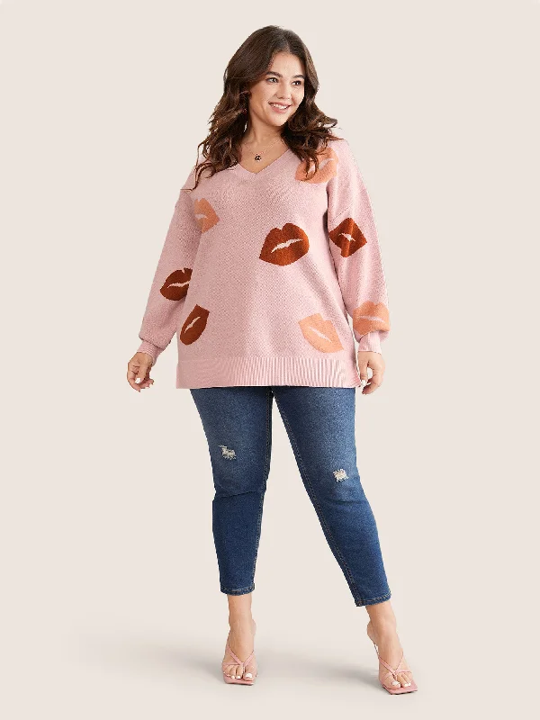 supersoft-essentials-lip-print-split-side-pullover