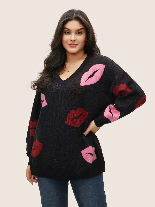 supersoft-essentials-lip-print-split-side-pullover