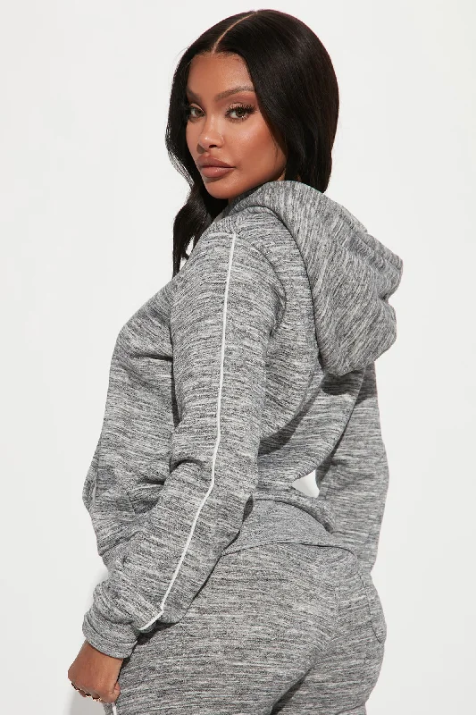 tennis-and-chill-fleece-pullover-hoodie-heather-grey