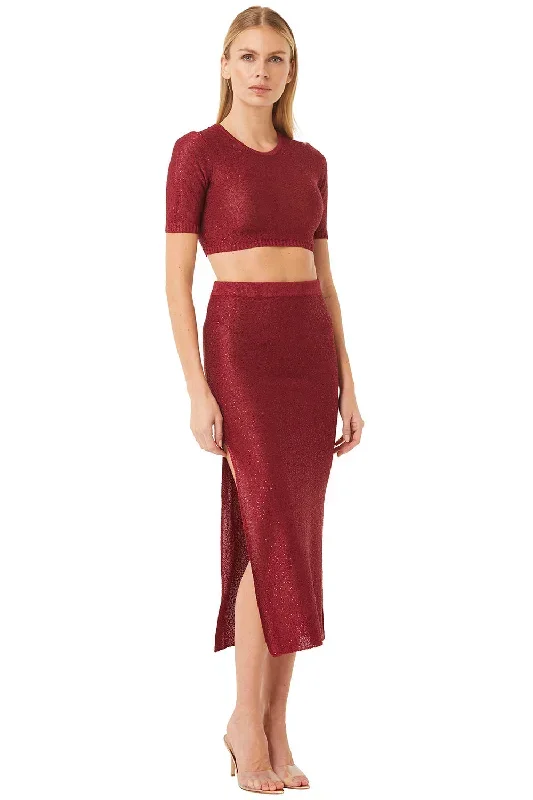 vera-skirt-lipstick-red