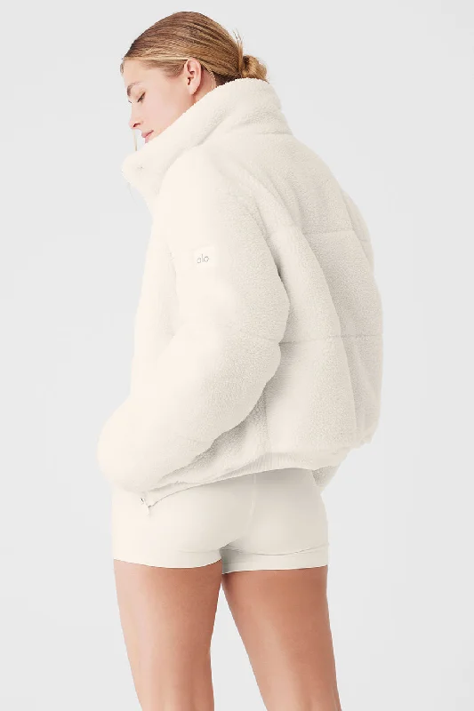 w4473r-sherpa-snow-angel-puffer-ivory