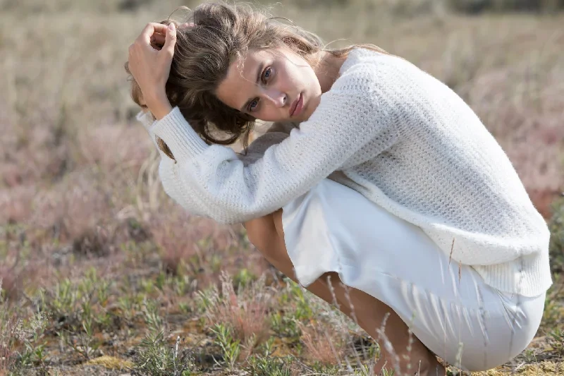 white-silk-skirt